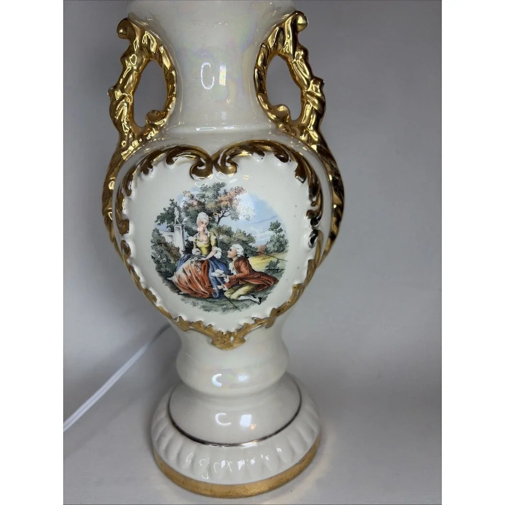 Vintage George And Martha Washington Handpainted Lamp *Re-Wired* *No Shade*